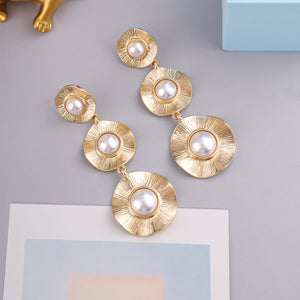 Vintage Pearl Alloy Temperament Earrings（A0191）