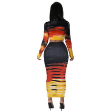 Load image into Gallery viewer, Pit strip print hip skirt 2PC set (CL12029)
