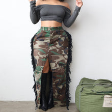 Load image into Gallery viewer, Camo Wash Water Su High Split Skirt (CL11818)
