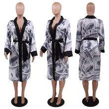Load image into Gallery viewer, Wholesale women&#39;s dollar printed home clothes（CL8371）
