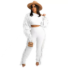 Load image into Gallery viewer, Wholesale leisure solid color knitted long sleeve tassel suit（CL9531）
