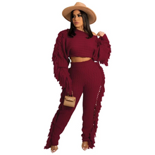 Load image into Gallery viewer, Wholesale leisure solid color knitted long sleeve tassel suit（CL9531）
