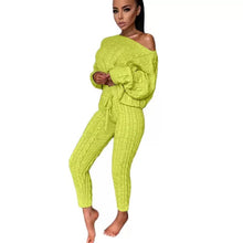 Load image into Gallery viewer, Wholesale round neck woolen trousers long sleeve suit sweater 2PC（CL9428）
