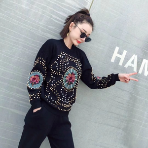 Wholesale fashion autumn and winter cross stitch embroidery + hand nail bead knitted sweater set 2PC（CL9685）