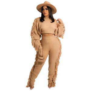 Wholesale leisure solid color knitted long sleeve tassel suit（CL9531）