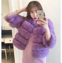 Load image into Gallery viewer, Wholesale round neck short imitation fox fur grass coat women&#39;s wear（CL9461）
